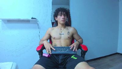 JackTylor live from Colombia