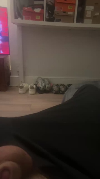 Jakefrancis1 live from United Kingdom