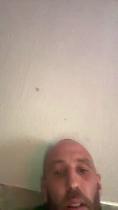 Jayjen live from United Kingdom