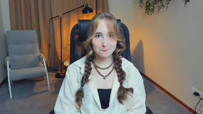 JessiBrighton live from United States
