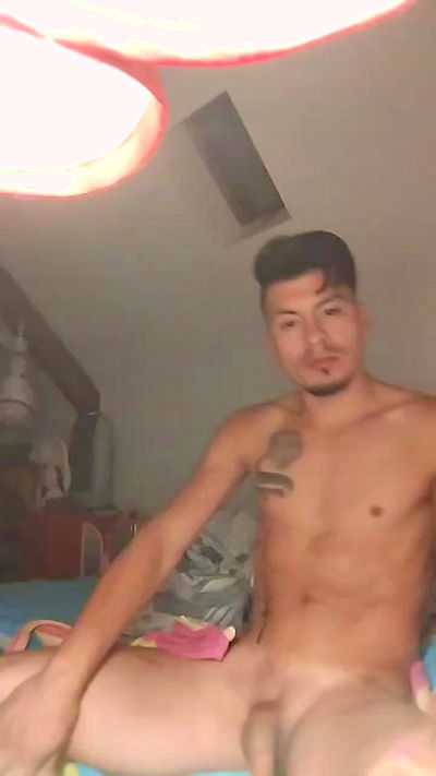 Joromena69 live from Belgium