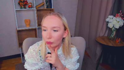 JosphineSahu live from Serbia