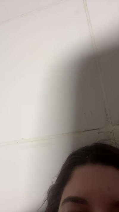 Jujugutierrys live from Brazil