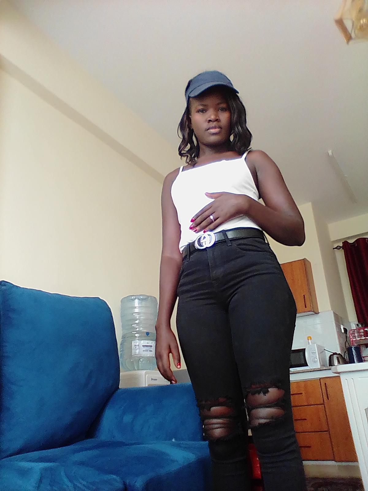 Kaitlyn65 live from Kenya