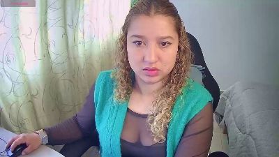 Kerry_jacksonn live from Canada
