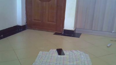 KimberleyW live from Kenya
