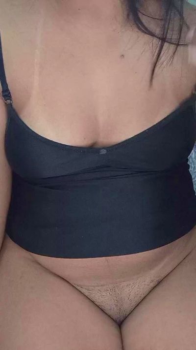 Lailamello live from Brazil