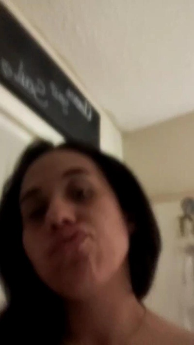 Latinatigerbaby live from United States