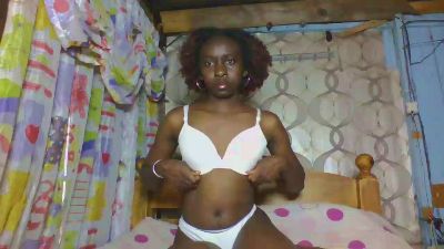 Lauras_love live from Madagascar