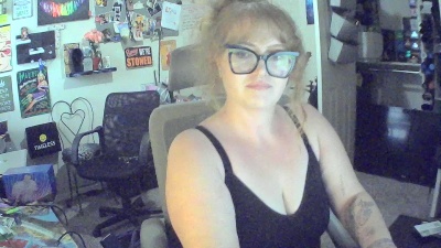 Layne_Reign live from United States