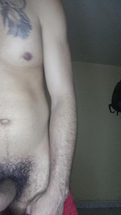 LeonBigCock24 live from Colombia