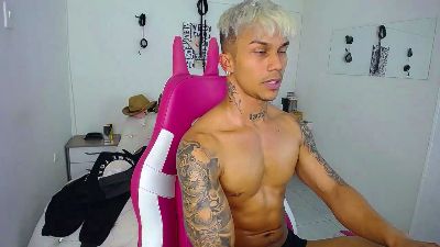 Leonard_Price live from Colombia