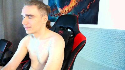 LetsDoHornyYo live from Russia