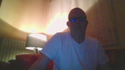 Levis29 live from Germany