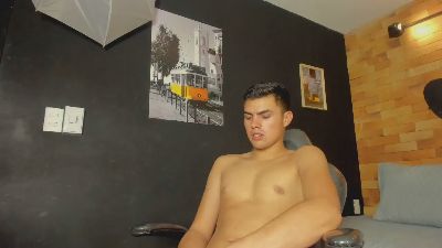 Liam_boy__ live from Colombia