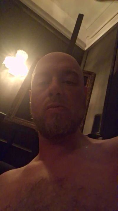 LickasBelgium live from Belgium