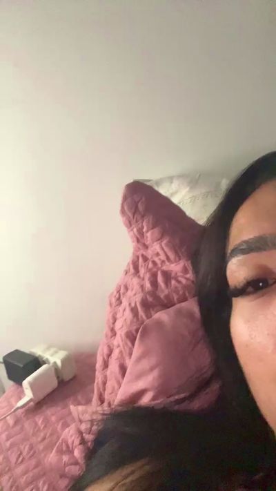 Loiradevassa live from Brazil