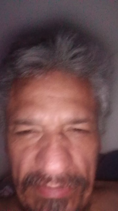 Lonlyboyy1 live from United States