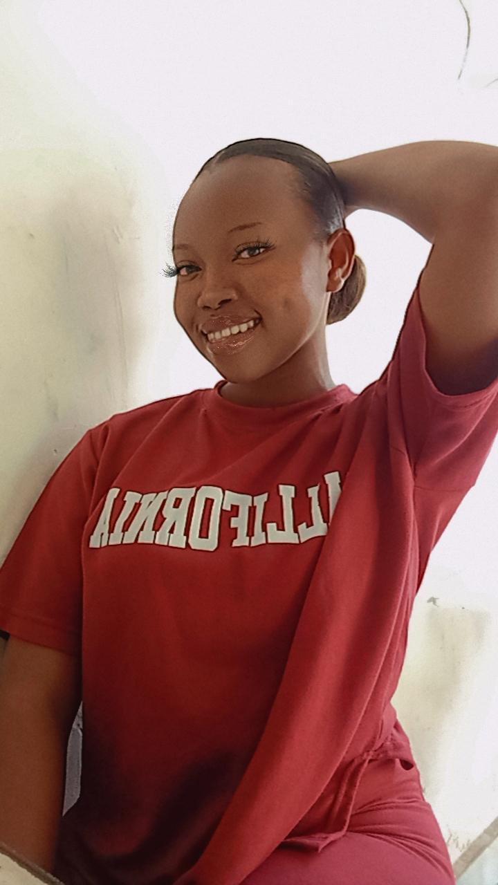 LovelyAngelah live from United States