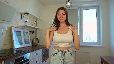 LynelleRamlall live from France