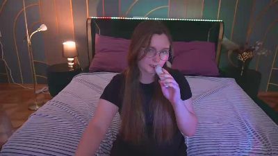 MagicPeachh live from Poland