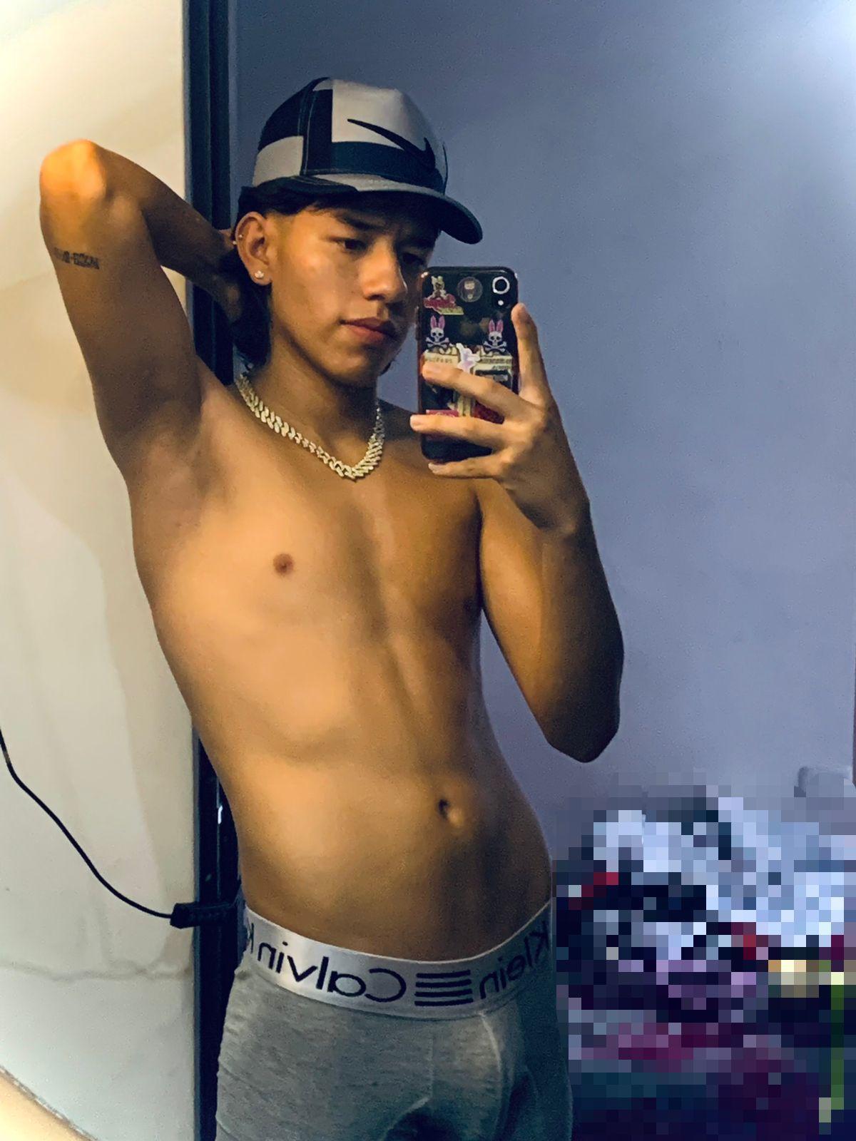 Magig_axel Profile Image
