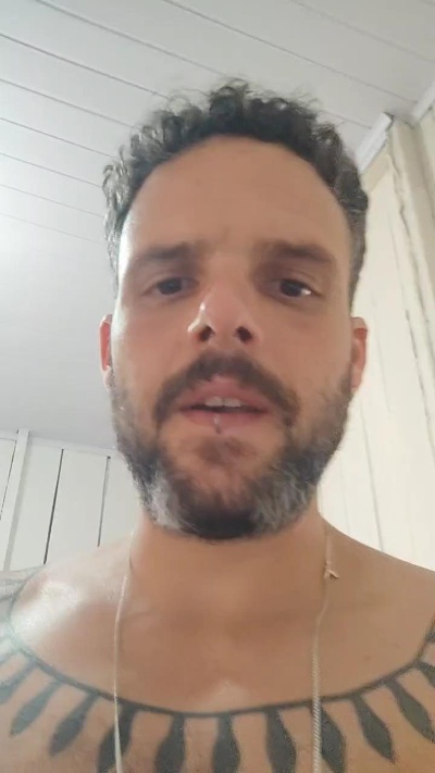 ManoLion live from Brazil