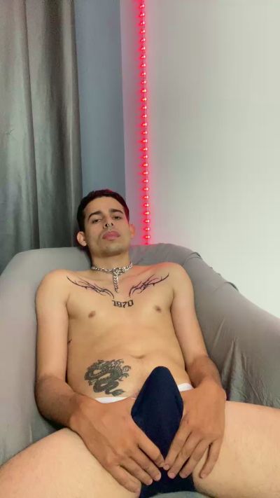 Manuhit live from Venezuela