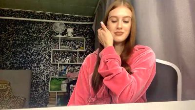 MarinKwek live from United States