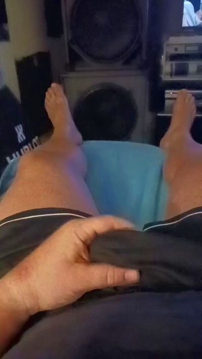 Mario8521 live from Italy