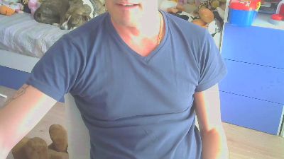Mario85hot live from Italy