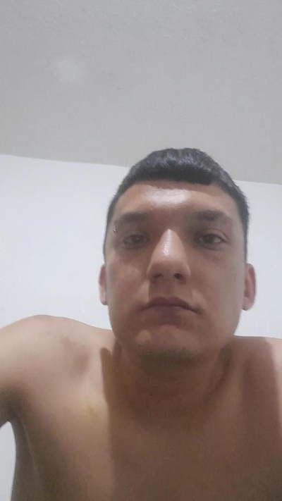 Mateo1144091 live from Colombia