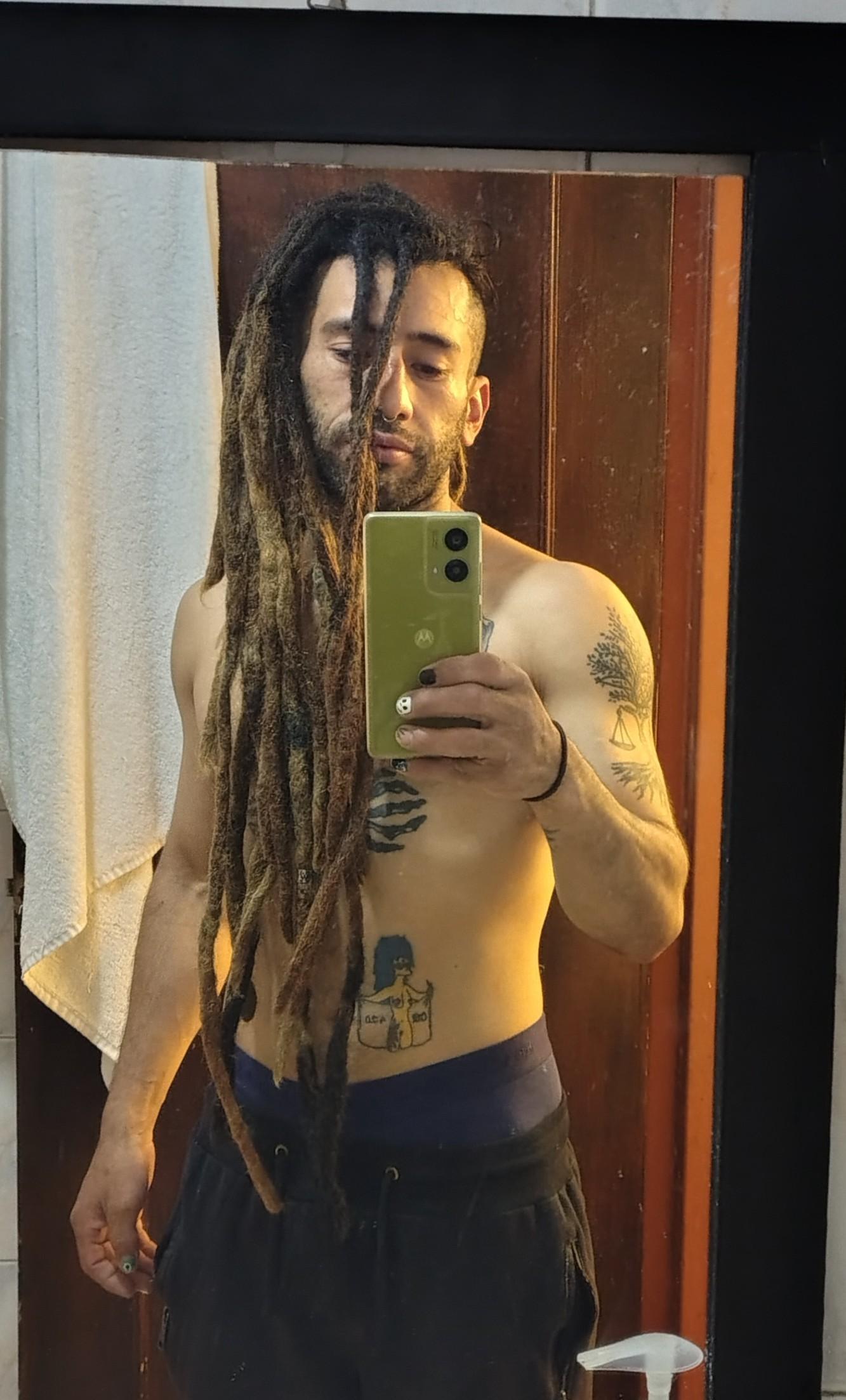 Maykol09999 live from Colombia