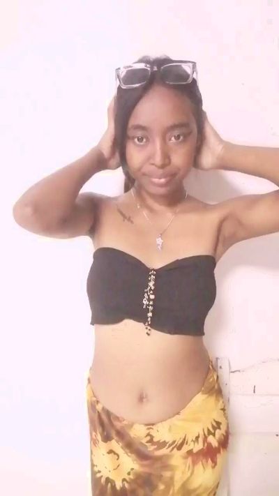 Melissacutty live from Madagascar