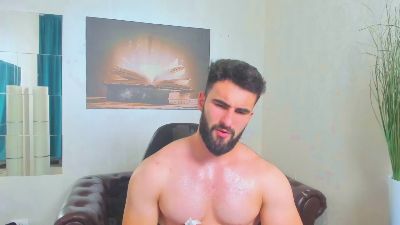 MicahLane live from United States