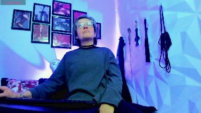 MistressNyx_cg live from United States