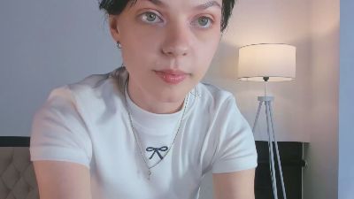 MoriahDaltorio live from United States