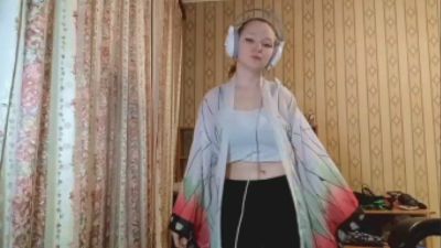 MozellaKlyn live from Netherlands