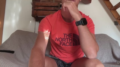 Mrli62 live from France