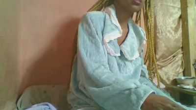 Nanah26 live from Madagascar