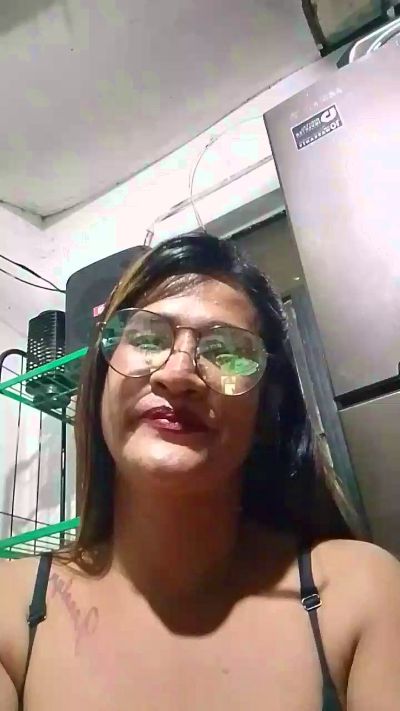 NaughtyPinay4U live from Philippines