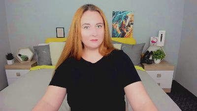 NaughtytFox live from Ukraine