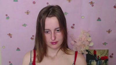 Nikolleta__ live from United States
