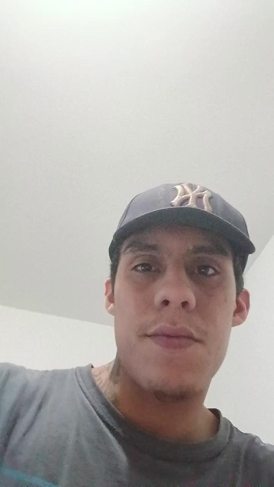 Novinho_s01 live from Brazil