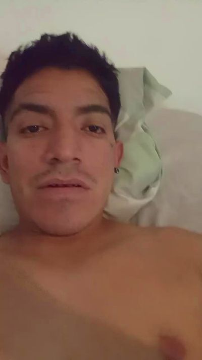 P47PZlili live from Argentina