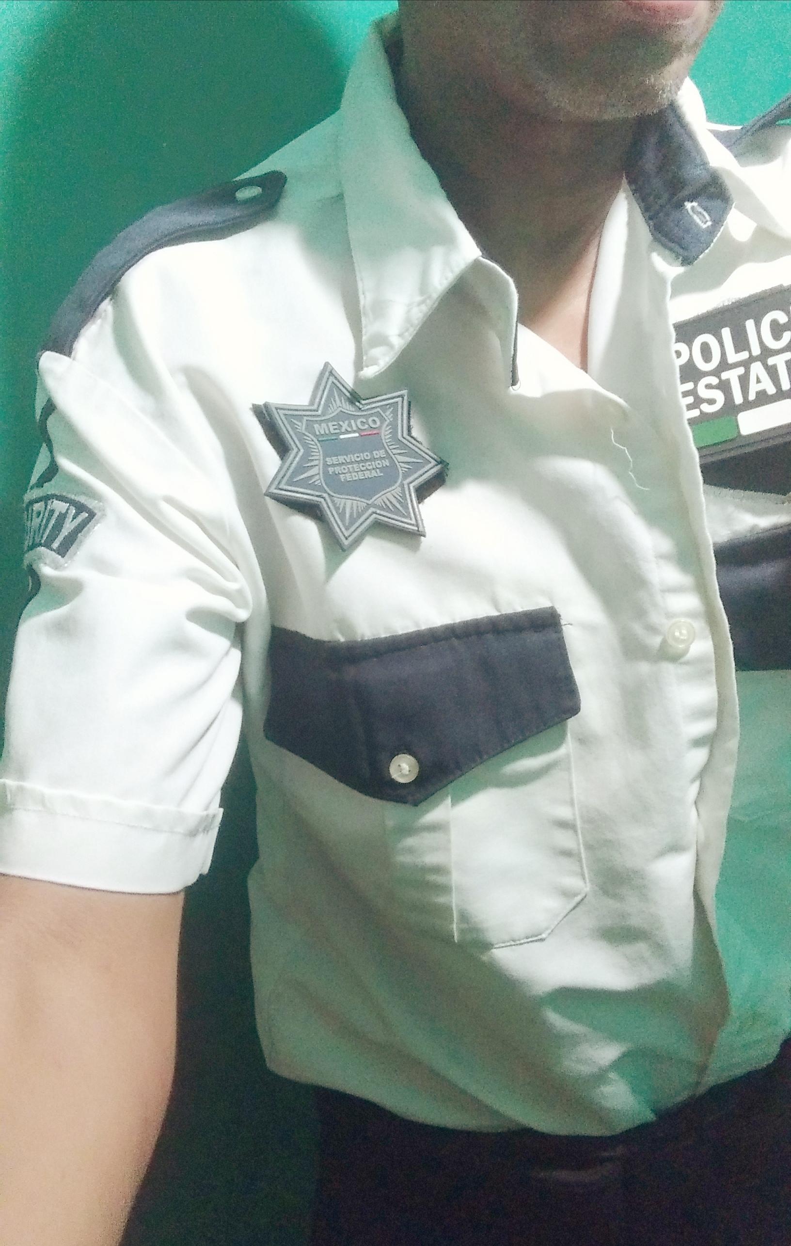 POLICIA_UNIFORM live from Mexico