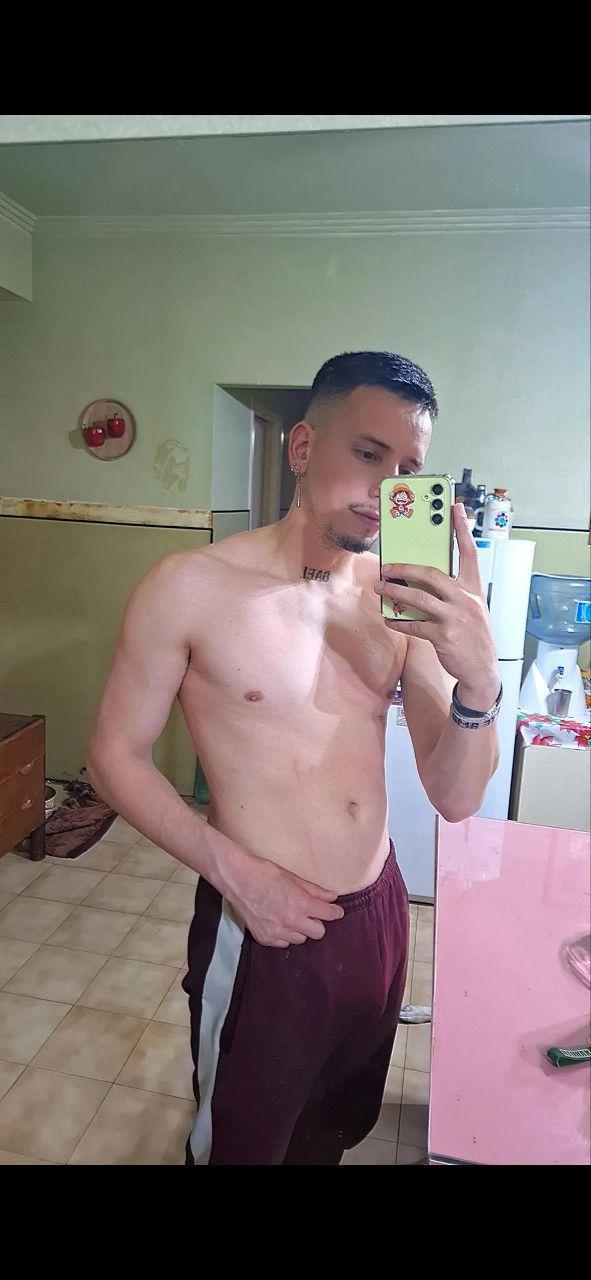 Pablito99 live from Spain