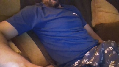 Pablooo31 live from Spain
