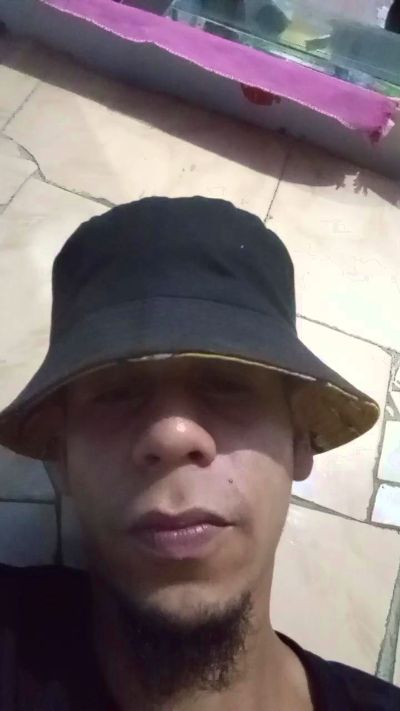 PadeiroSafadao live from Brazil