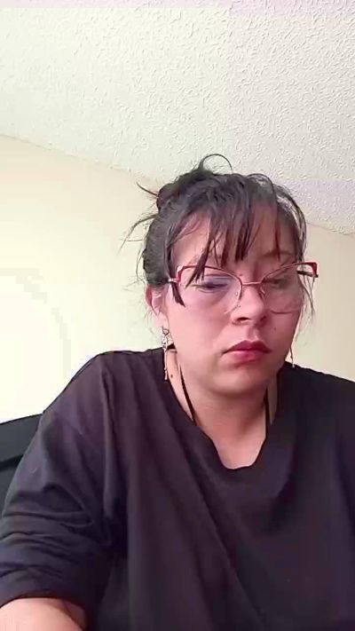 Pamela_69x live from United States